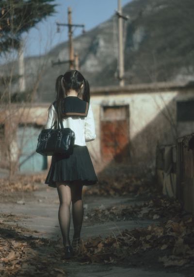 欧美巨乳艳星大胆图片浏览_高清电影观看