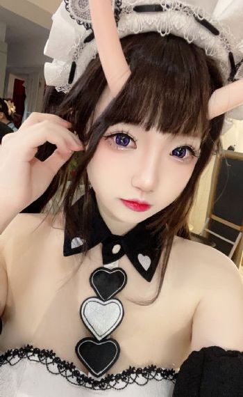 高清欧美mv网站_十万网红美女美酱