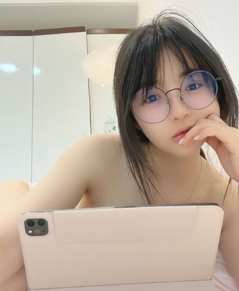 日韩精品8888_BD韩语动漫免费观看