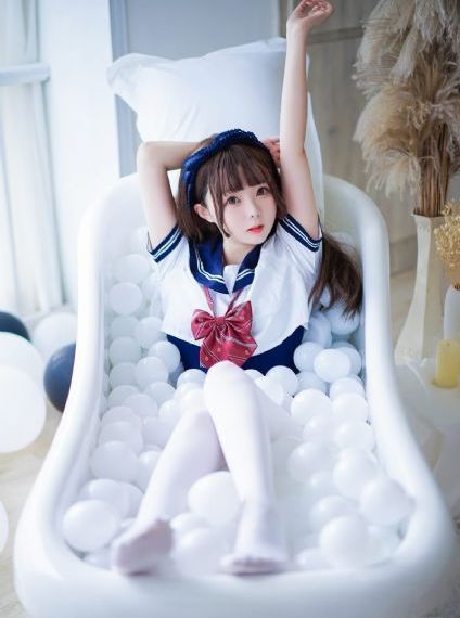 欧美黑白颓废头像_DVD在线观看高清